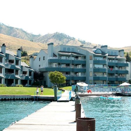 Апартаменти Petersons Waterfront Челан Екстер'єр фото